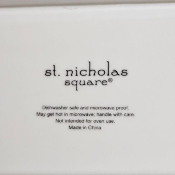 St. Nicholas Square Bird on Branch Joy to the World Fluted Ceramic Treat Tray - Picture 7 of 9